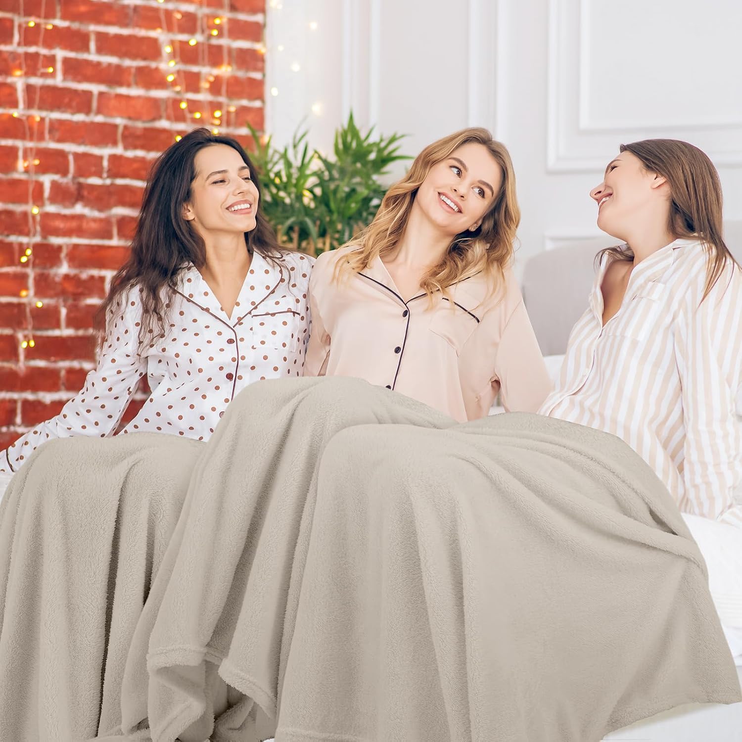 Bulk Sherpa Fleece Throw Blankets